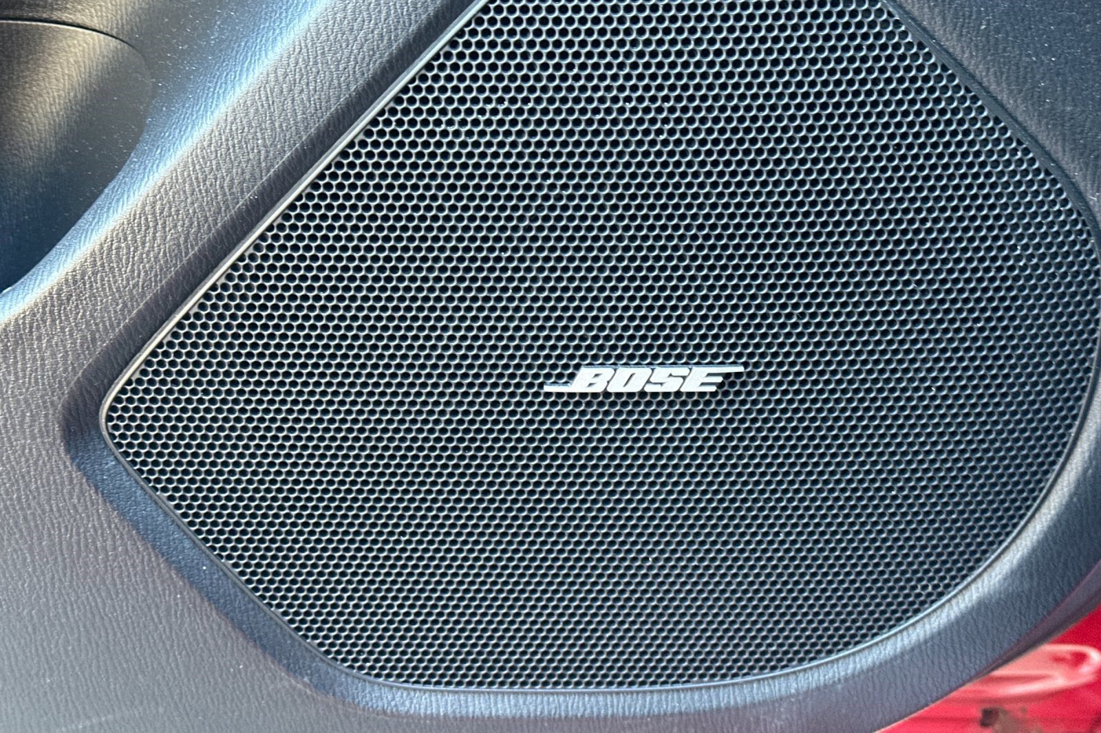 Used 2016 MAZDA MAZDA3 i Grand Touring image 23