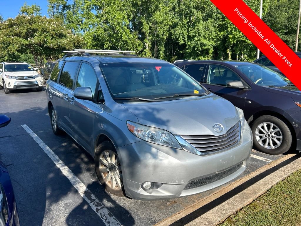 Used 2015 Toyota Sienna XLE w/ XLE Navigation Package AWD/4WD image 1