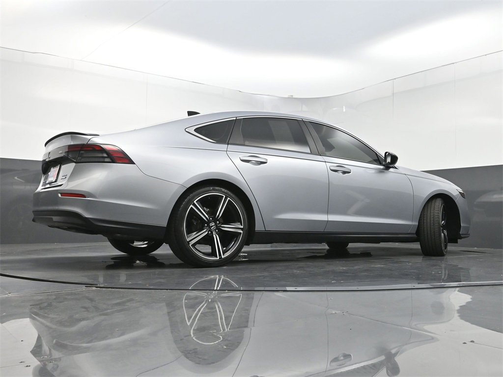 Used 2023 Honda Accord Sport image 27