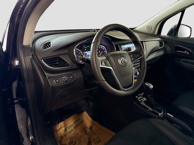 Used 2018 Buick Encore Preferred image 10
