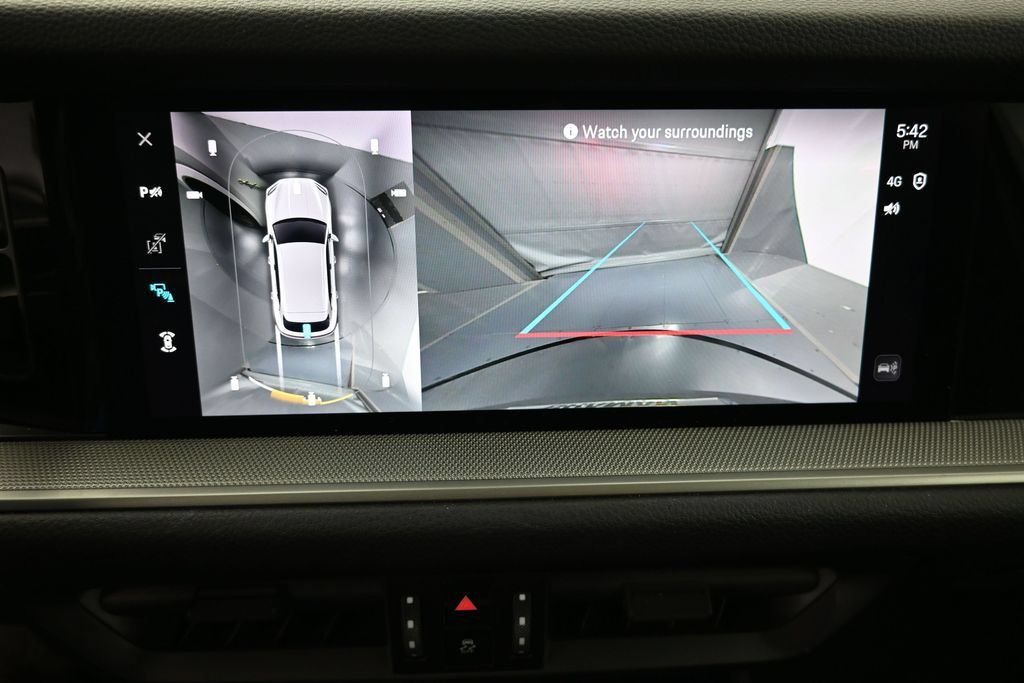 Certified 2025 Porsche Cayenne S AWD/4WD image 19