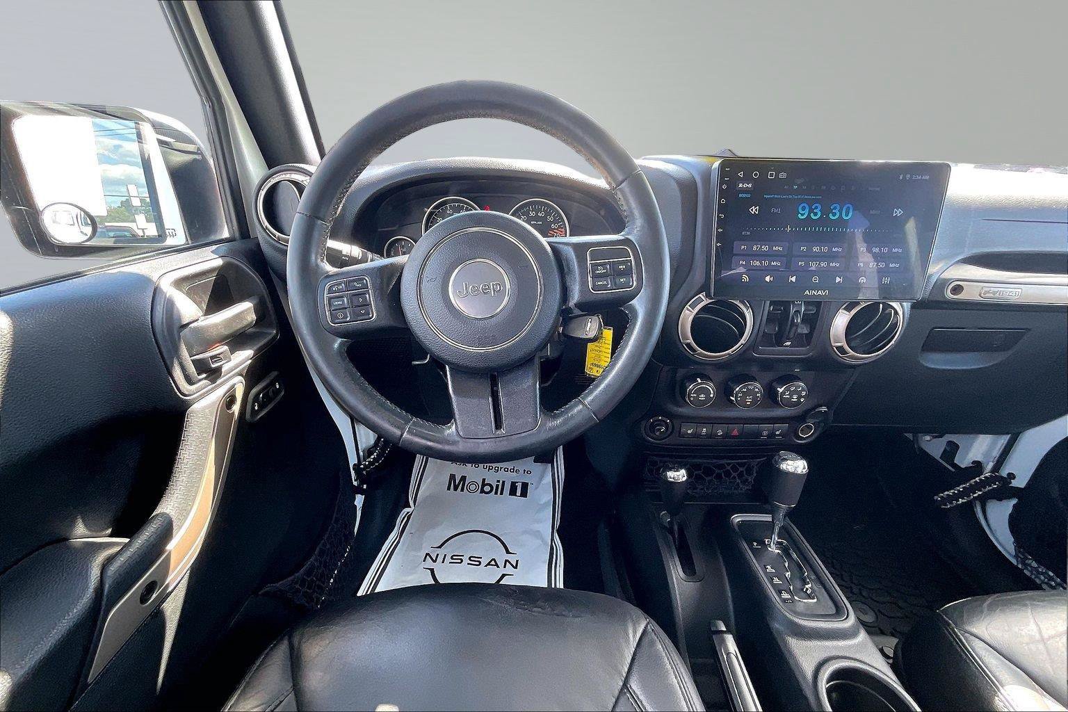 Used 2016 Jeep Wrangler Unlimited Sahara AWD/4WD image 6