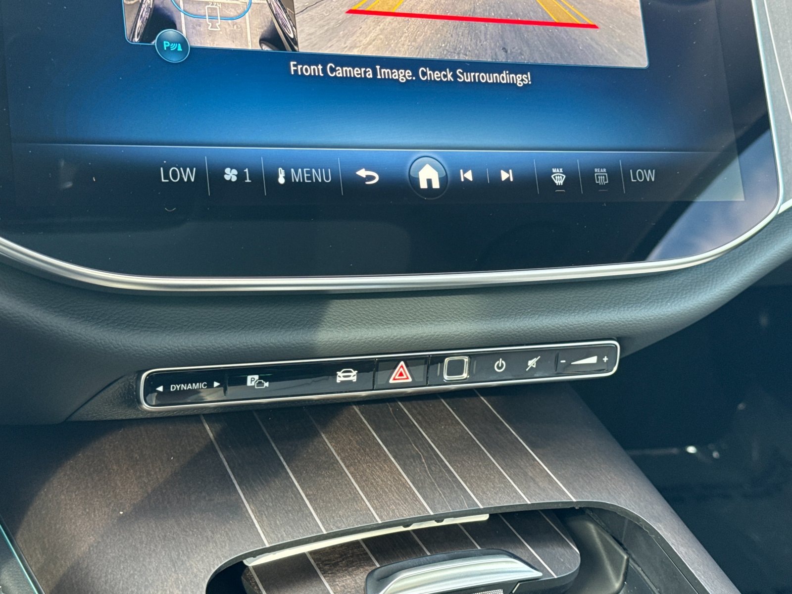 New 2027 Mercedes-Benz E 350 4MATIC Sedan image 19