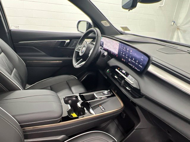 Used 2026 Buick Enclave Avenir w/ Super Cruise Package FWD image 28