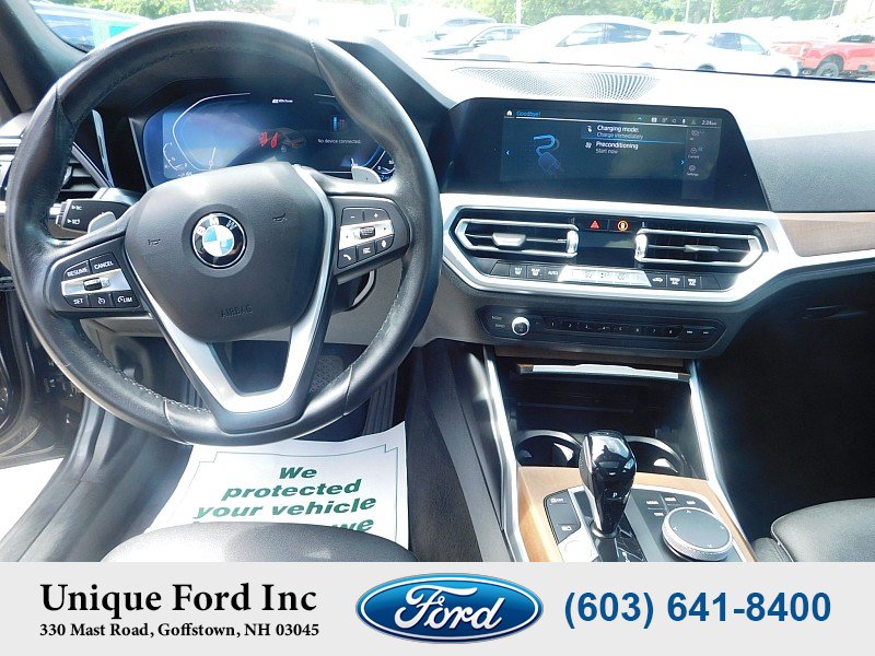 Used 2021 BMW 330e xDrive AWD/4WD image 16