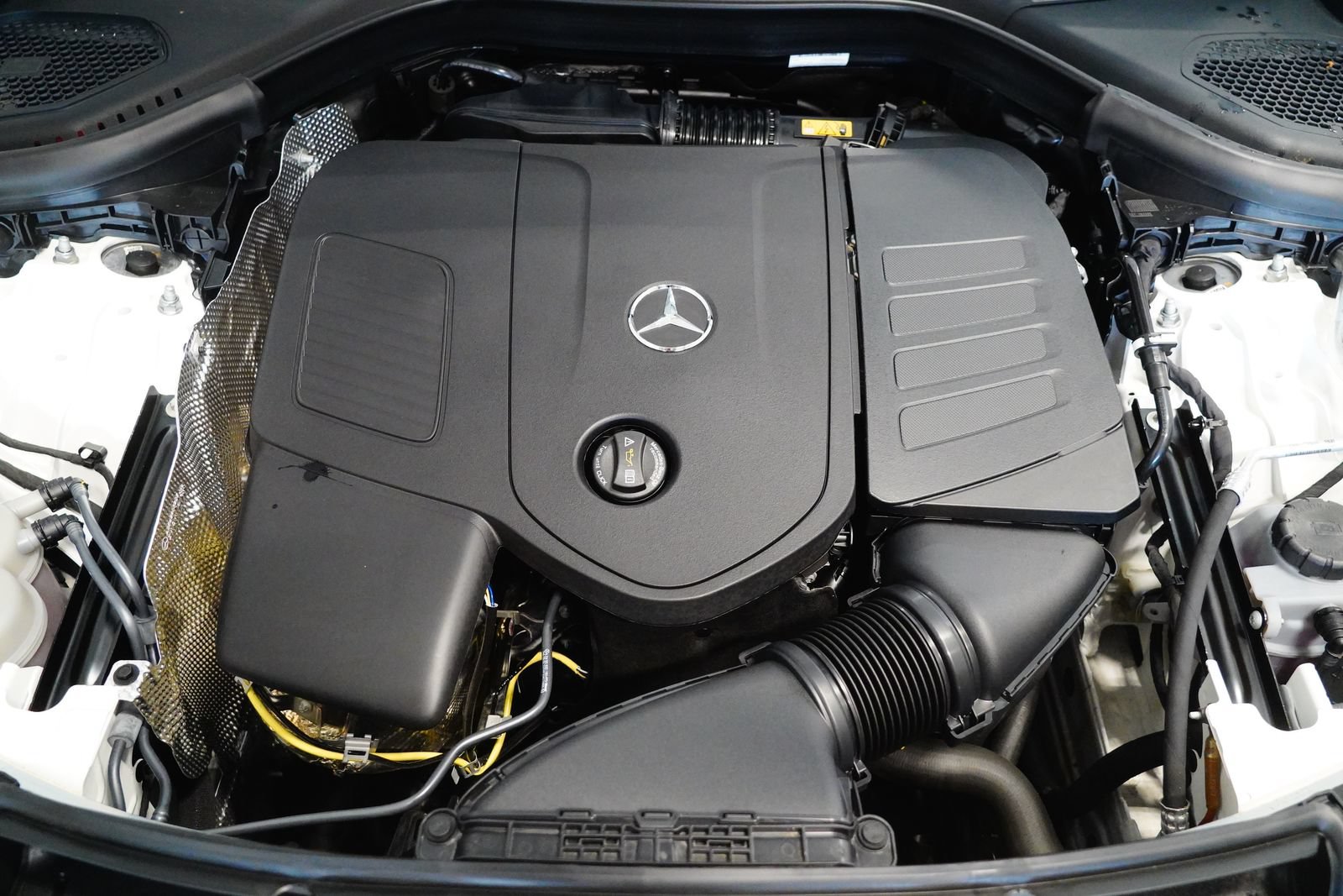 Used 2026 Mercedes-Benz GLC 300 4MATIC image 27