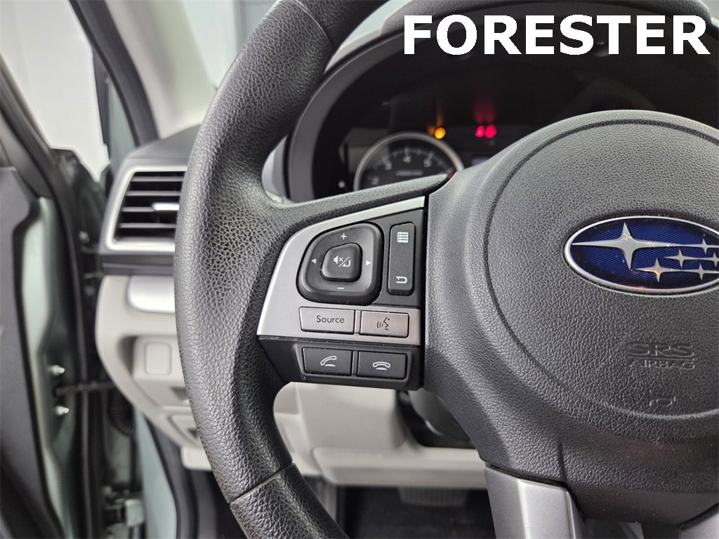 Used 2017 Subaru Forester 2.5i w/ Alloy Wheel Package image 32