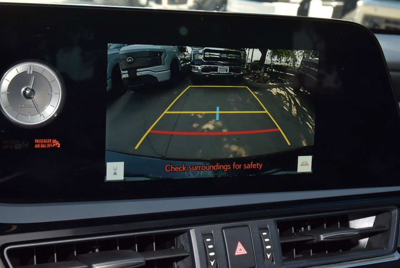 Used 2025 Lexus ES 350 w/ Premium Package FWD image 28