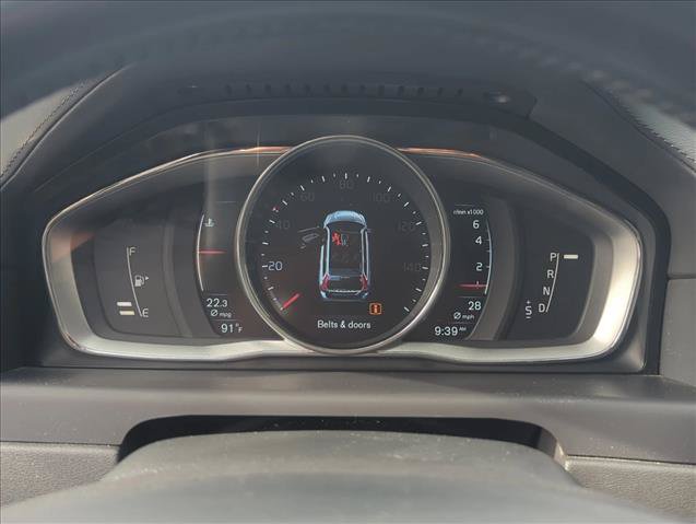 Used 2016 Volvo XC70 T5 Platinum w/ Climate Package FWD image 12