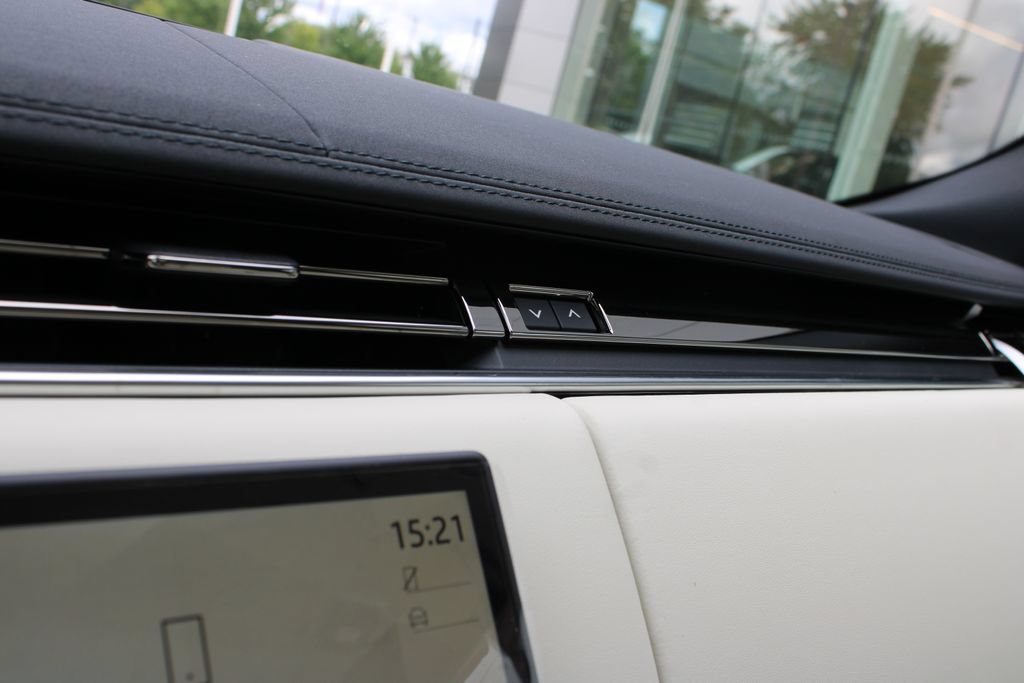 New 2026 Land Rover Range Rover SE AWD/4WD image 29