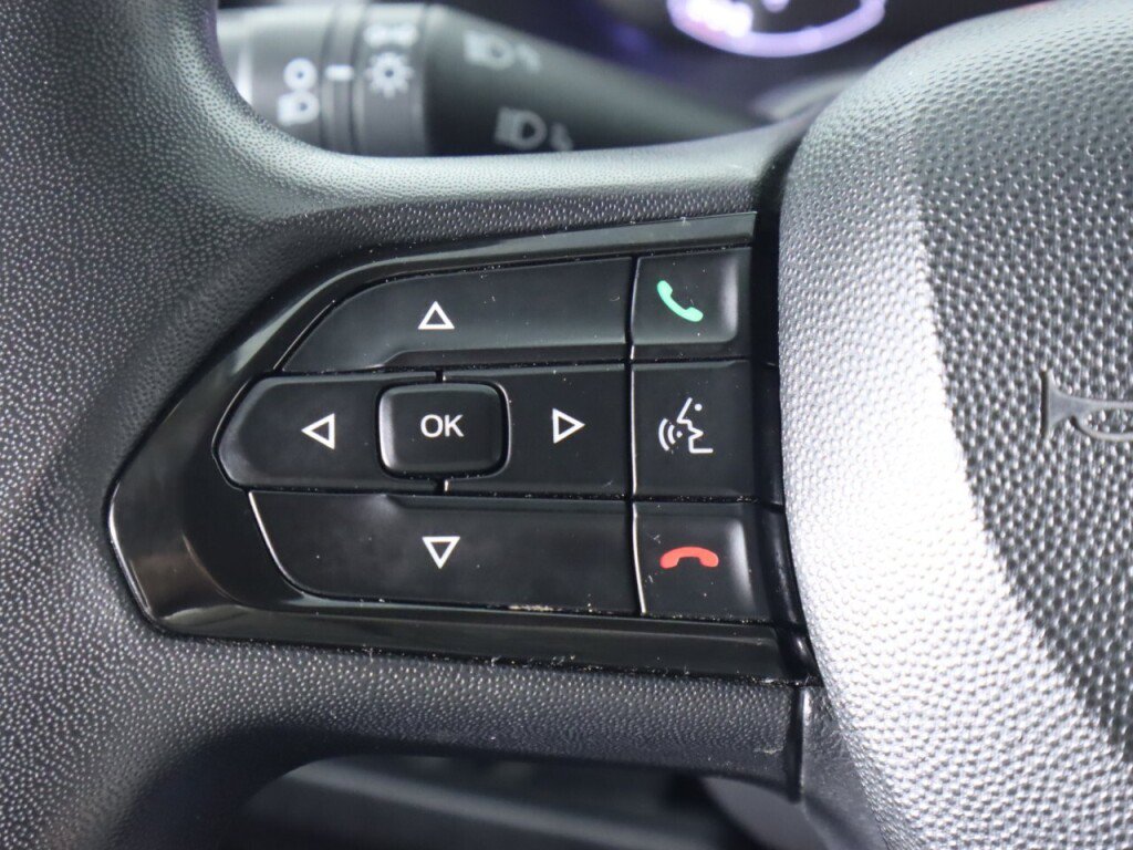 Used 2023 RAM ProMaster 3500 FWD image 12