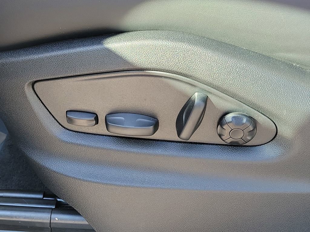 New 2026 Porsche Cayenne image 27