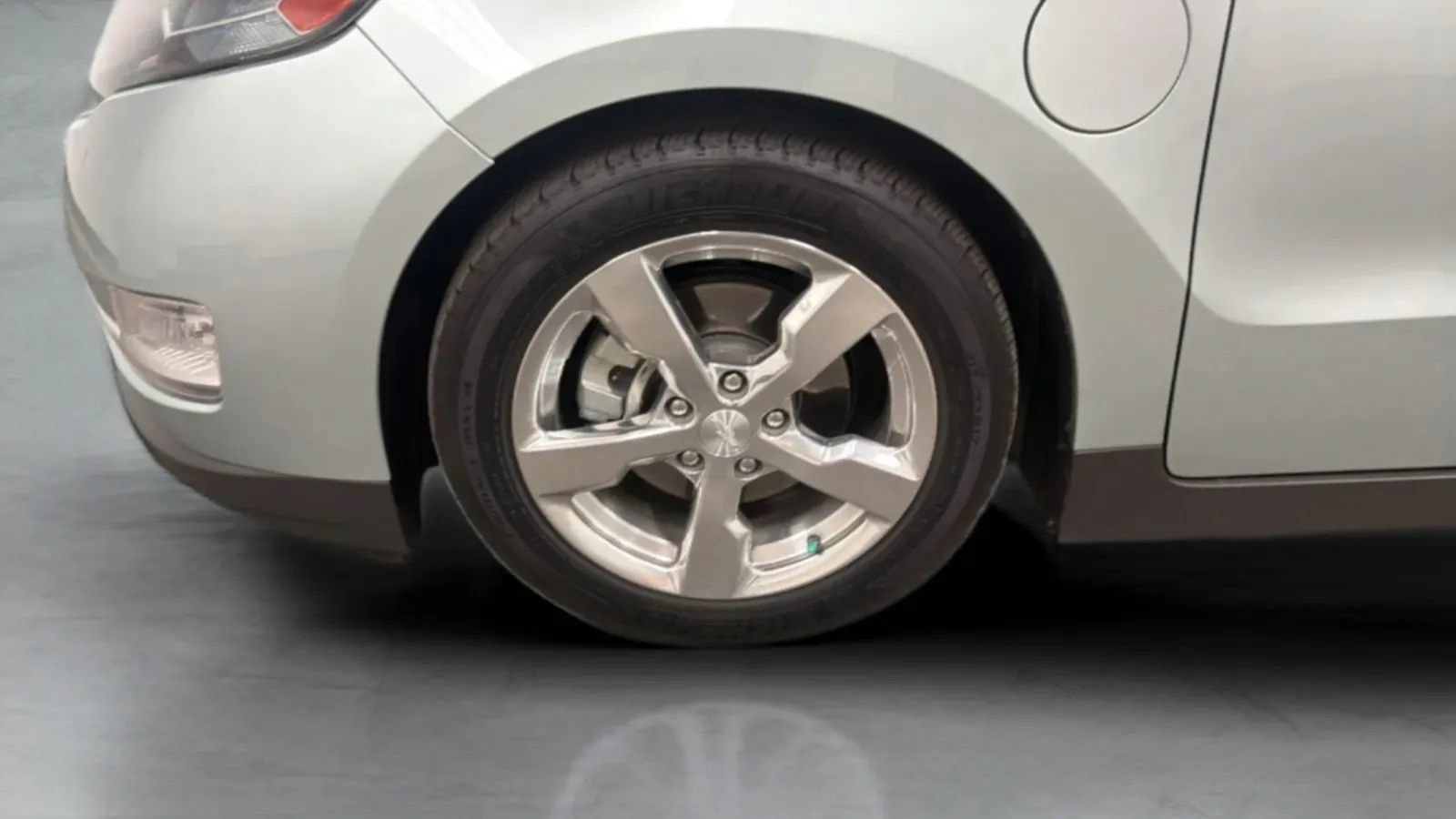 Used 2012 Chevrolet Volt Premium w/ Premium Trim Package FWD image 27
