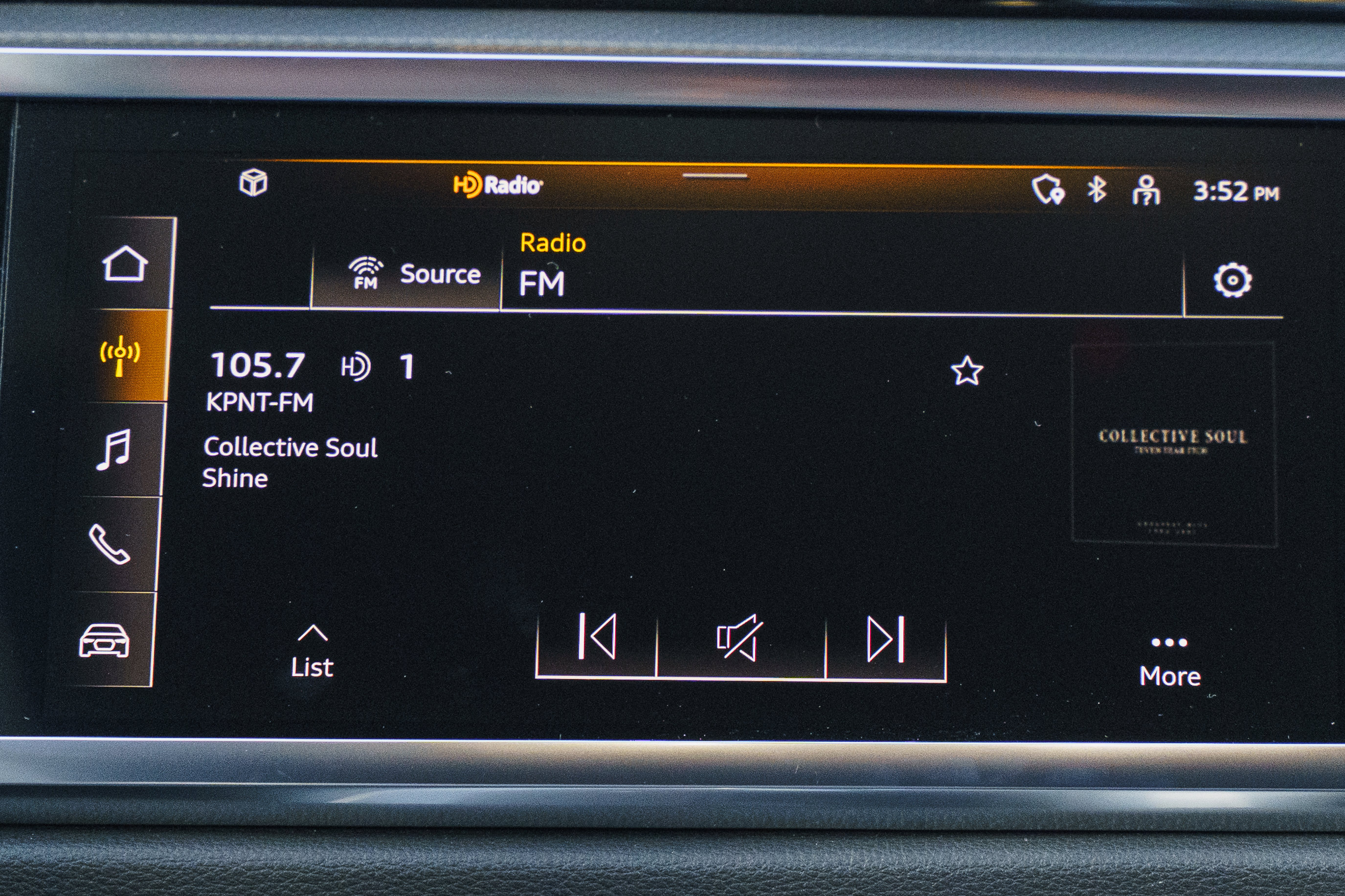 Certified 2025 Audi Q3 2.0T Premium w/ Convenience Package image 13