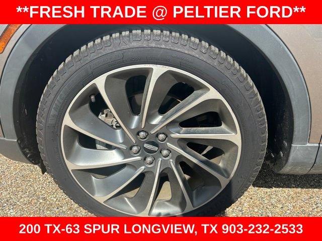 Used 2019 Lincoln Nautilus Reserve FWD image 5