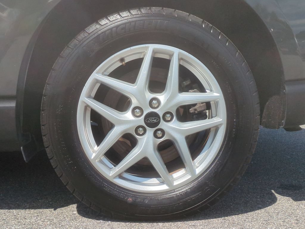 Used 2024 Ford Edge SEL AWD/4WD image 21