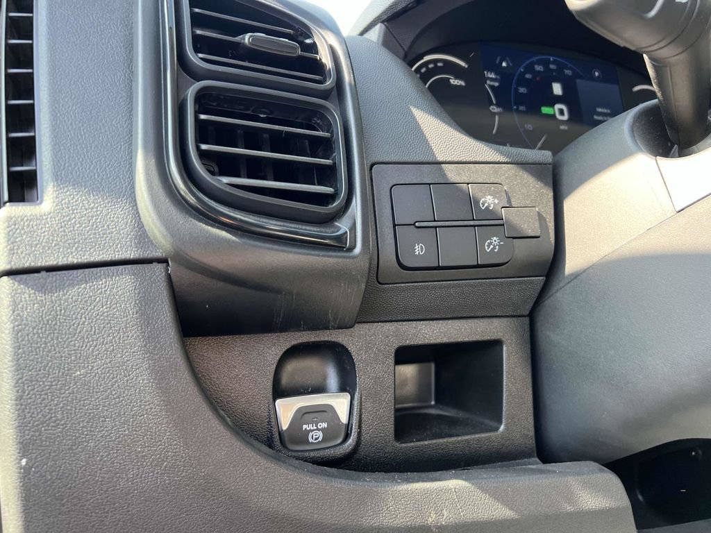 Used 2024 RAM ProMaster 3500 w/ Delivery Van Package FWD image 18