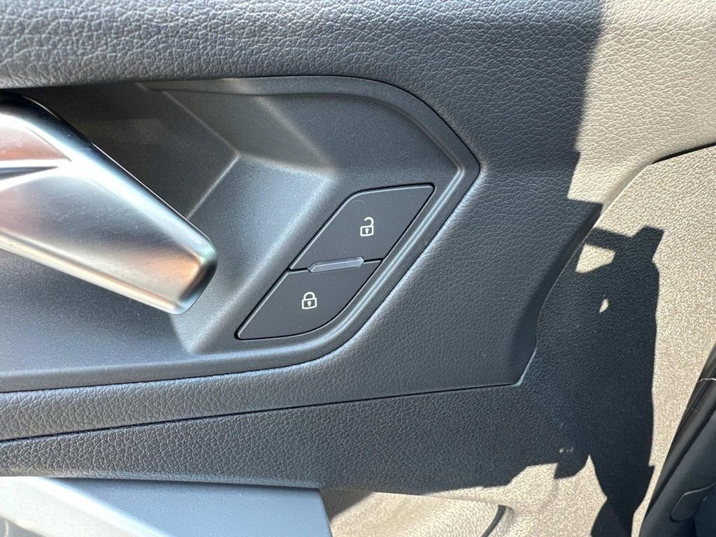 New 2025 Audi Q3 2.0T Premium Plus w/ Premium Plus Package image 14