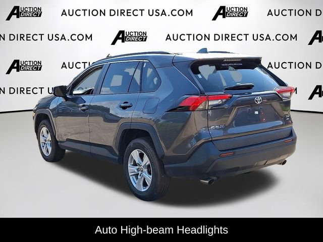 Used 2021 Toyota RAV4 XLE image 5