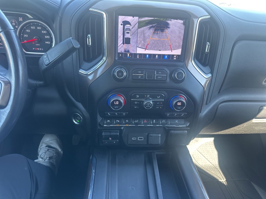 Used 2021 Chevrolet Silverado 1500 High Country w/ Technology Package image 21