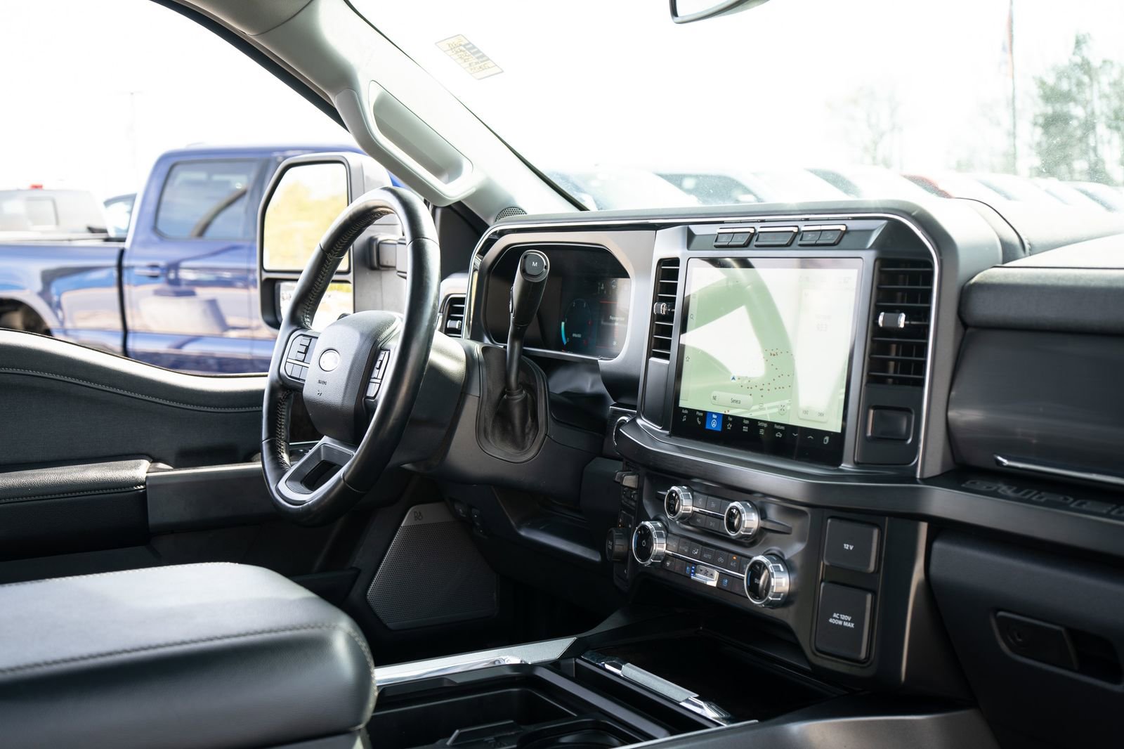 Used 2023 Ford F450 Lariat w/ FX4 Off-Road Package image 41