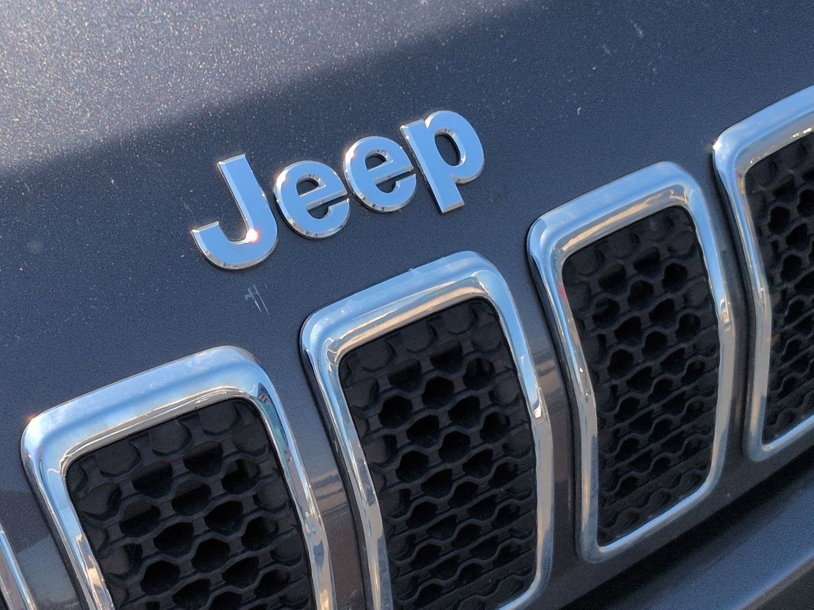 Used 2021 Jeep Cherokee Latitude Lux image 31