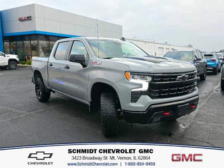Used 2024 Chevrolet Silverado 1500 LT Trail Boss image 3