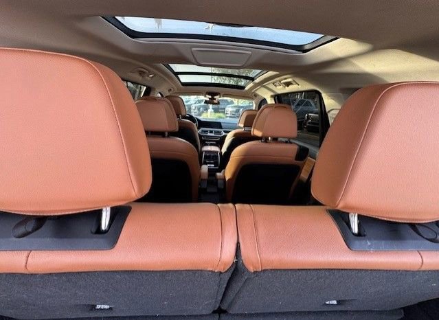 Used 2020 BMW X7 xDrive40i w/ Premium Package image 14