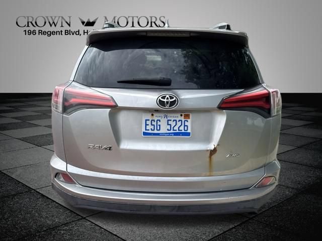 Used 2016 Toyota RAV4 LE AWD/4WD image 6