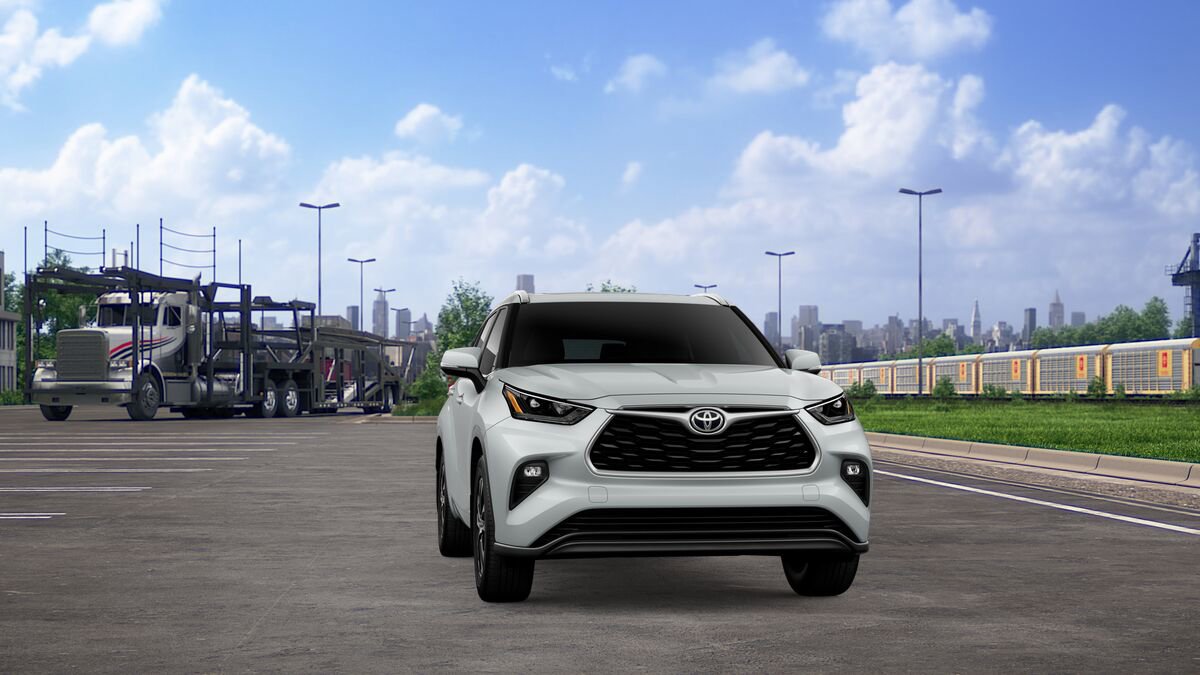 New 2026 Toyota Highlander XLE image 19
