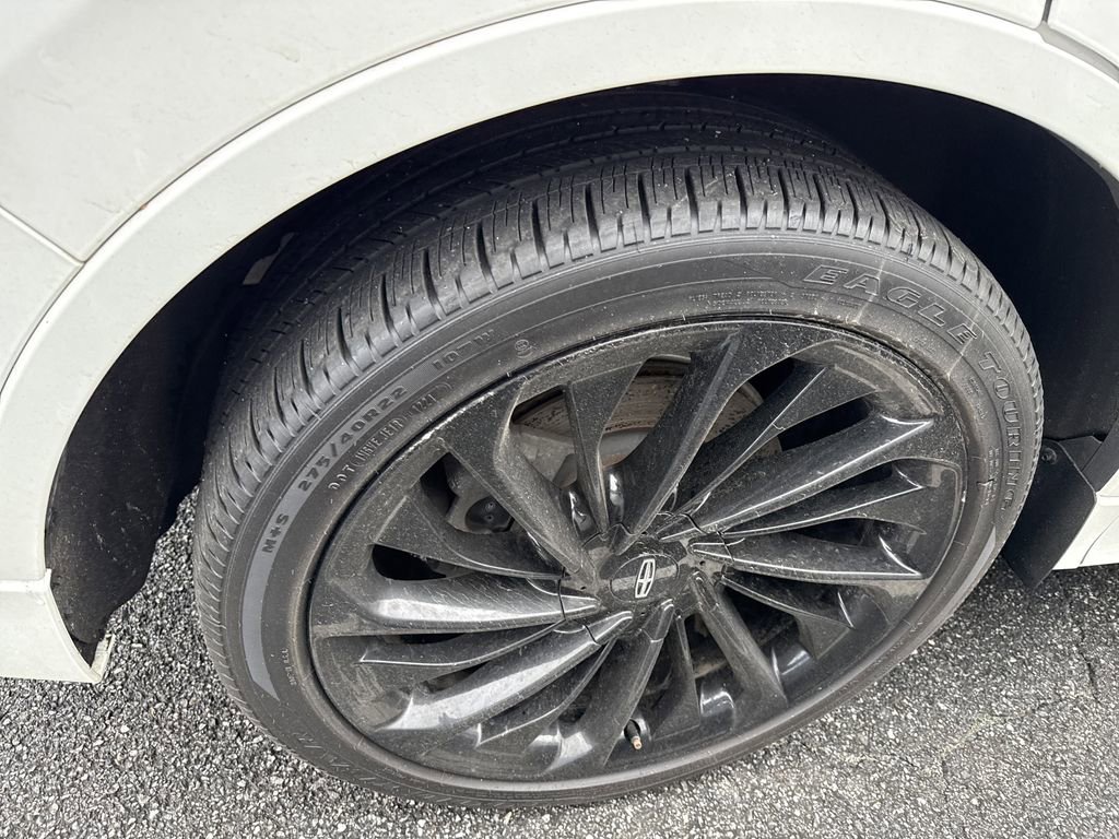 Used 2025 Lincoln Aviator Reserve w/ Equipment Group 201A image 20