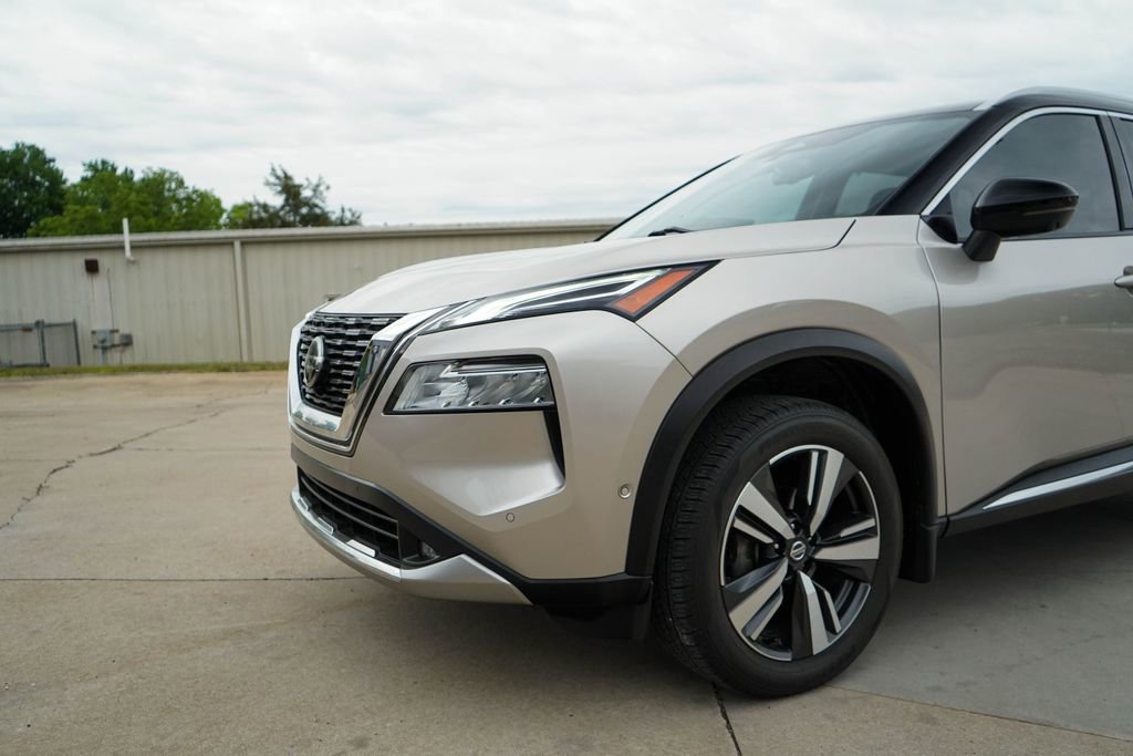 Used 2021 Nissan Rogue Platinum FWD image 17