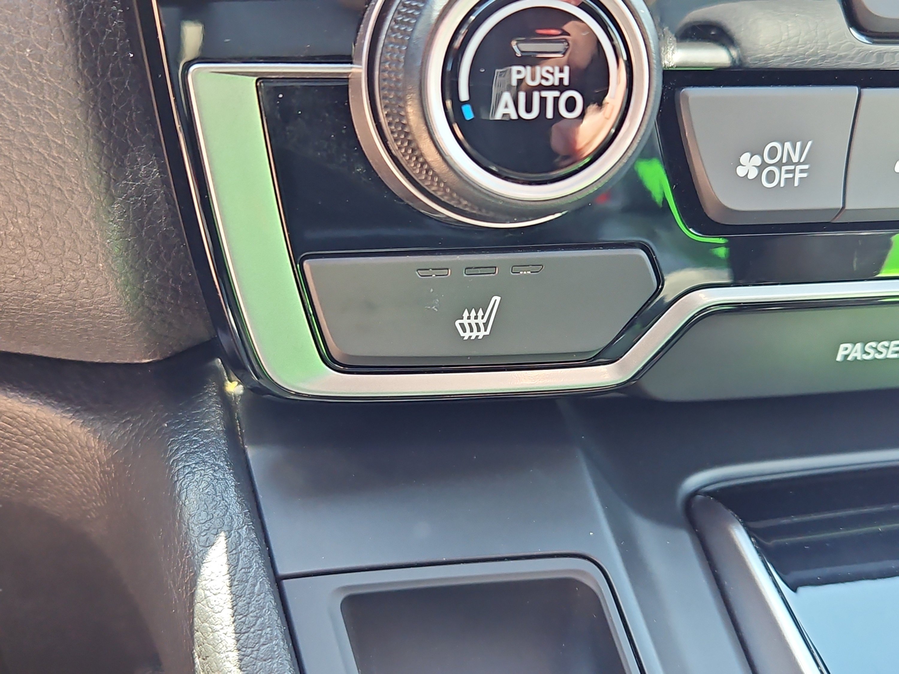 Certified 2018 Honda CR-V EX image 12