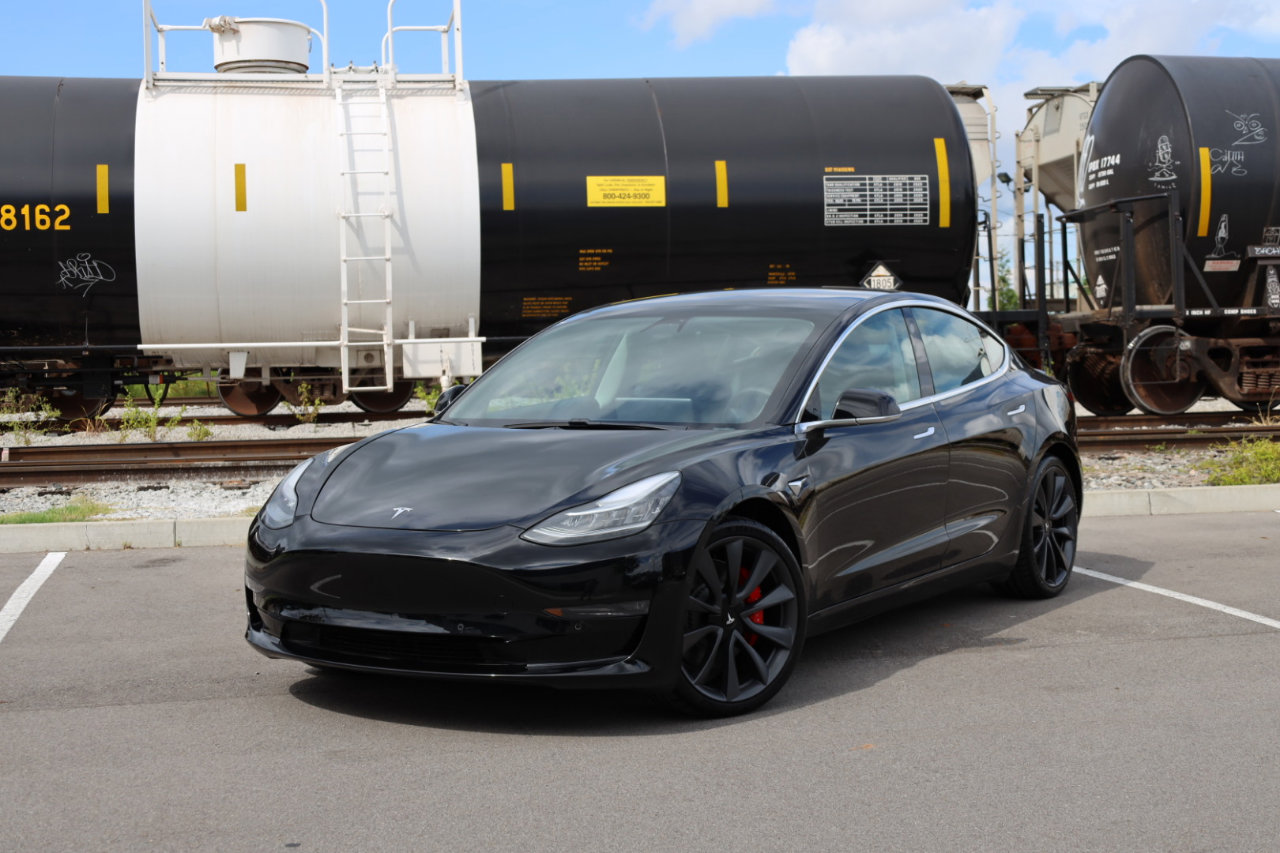 Used 2020 Tesla Model 3 Performance image 21
