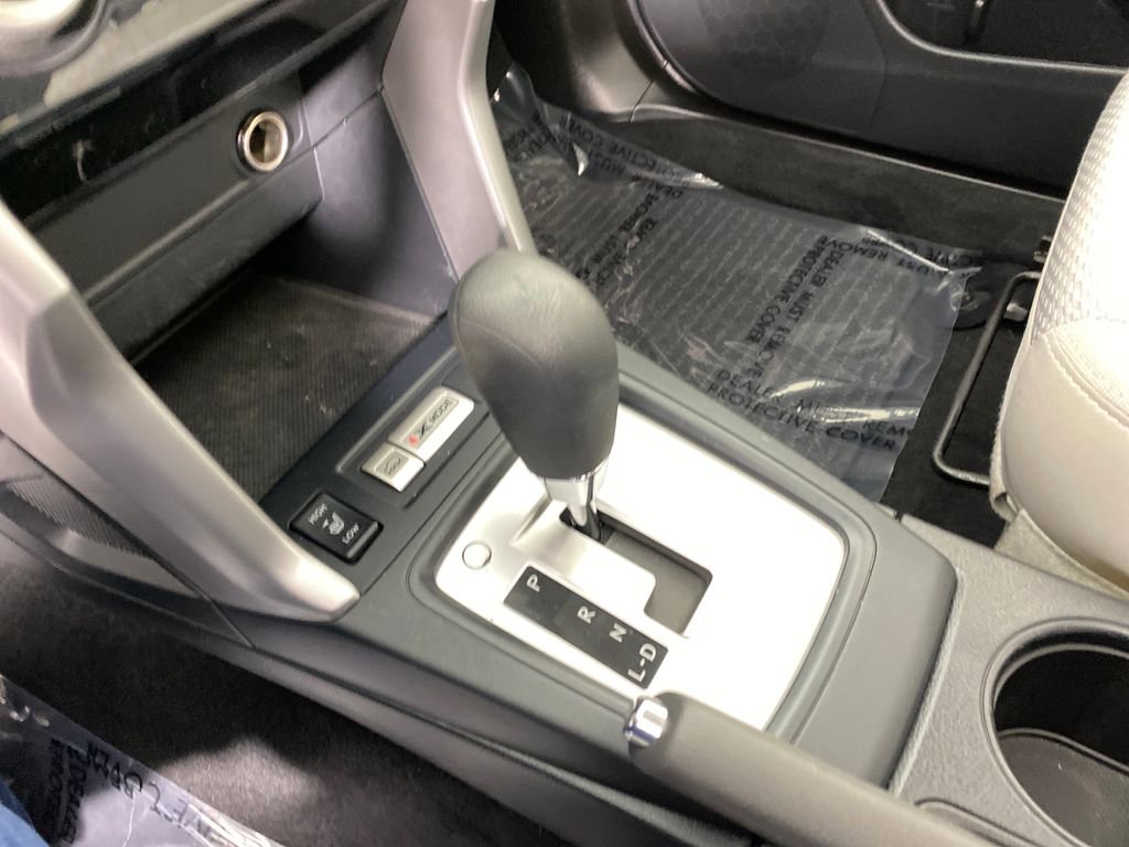 Used 2017 Subaru Forester 2.5i Premium w/ All-Weather Package image 21