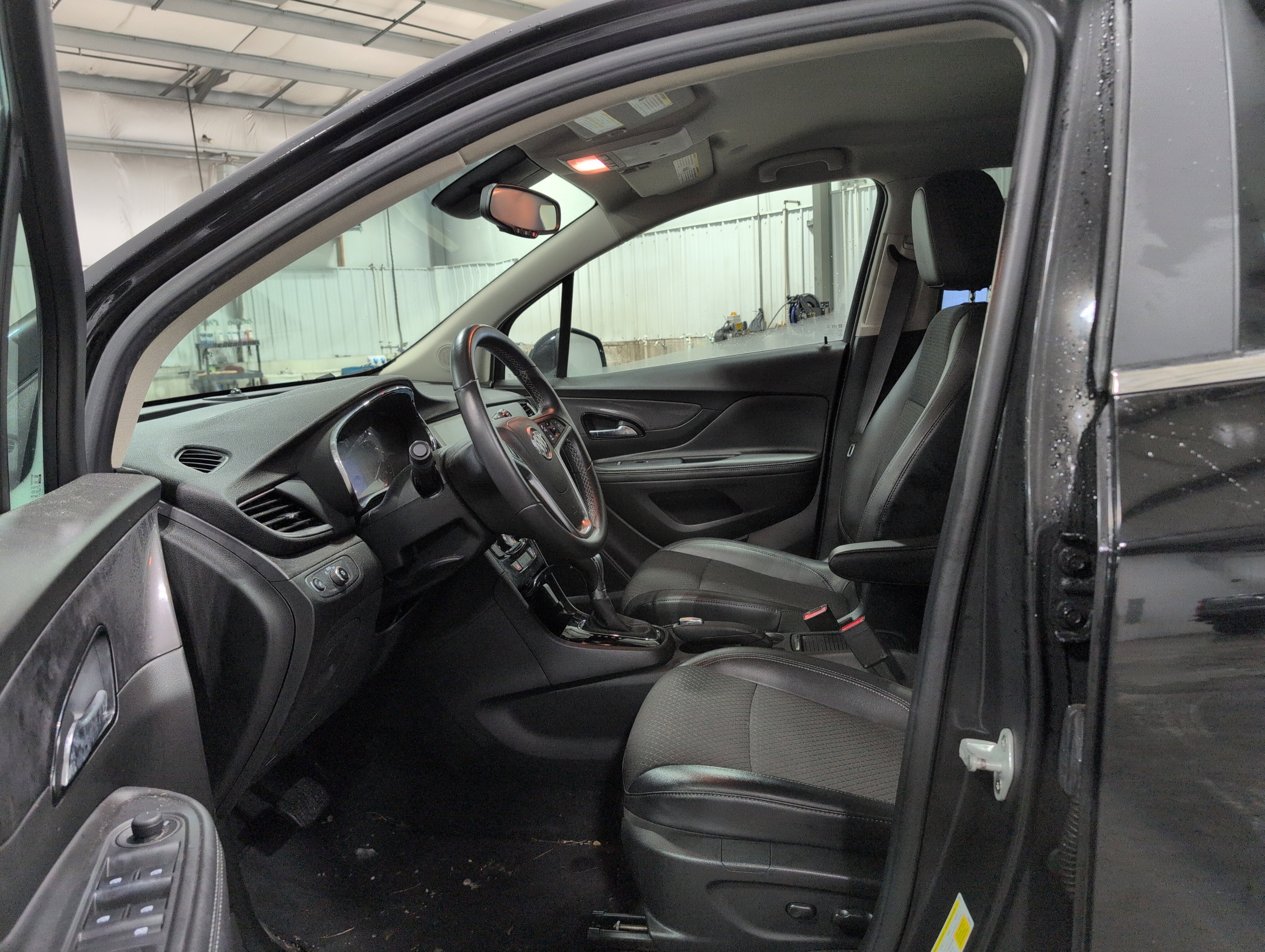 Used 2019 Buick Encore Preferred image 7