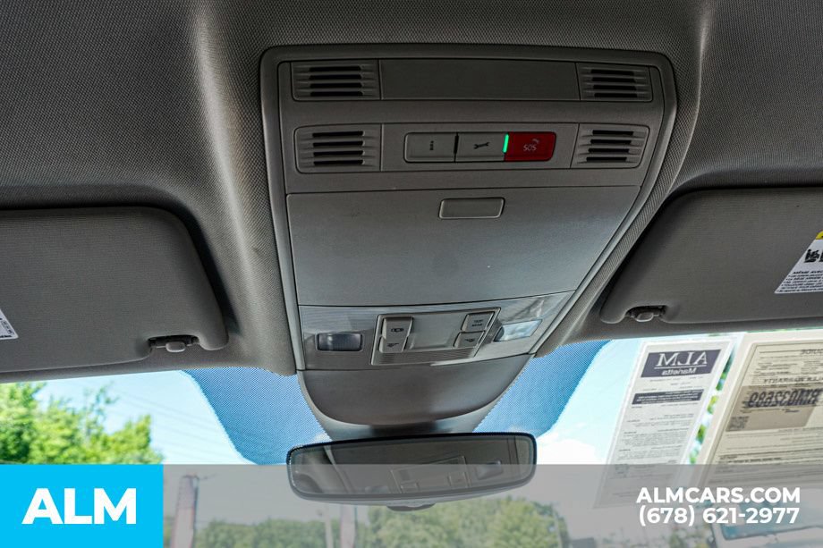 Used 2024 Volkswagen Taos SE FWD image 32