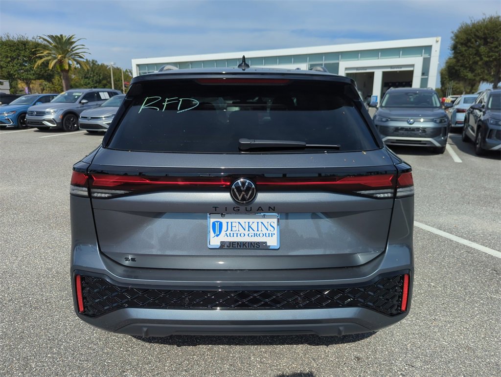 New 2026 Volkswagen Tiguan SE R-Line image 6
