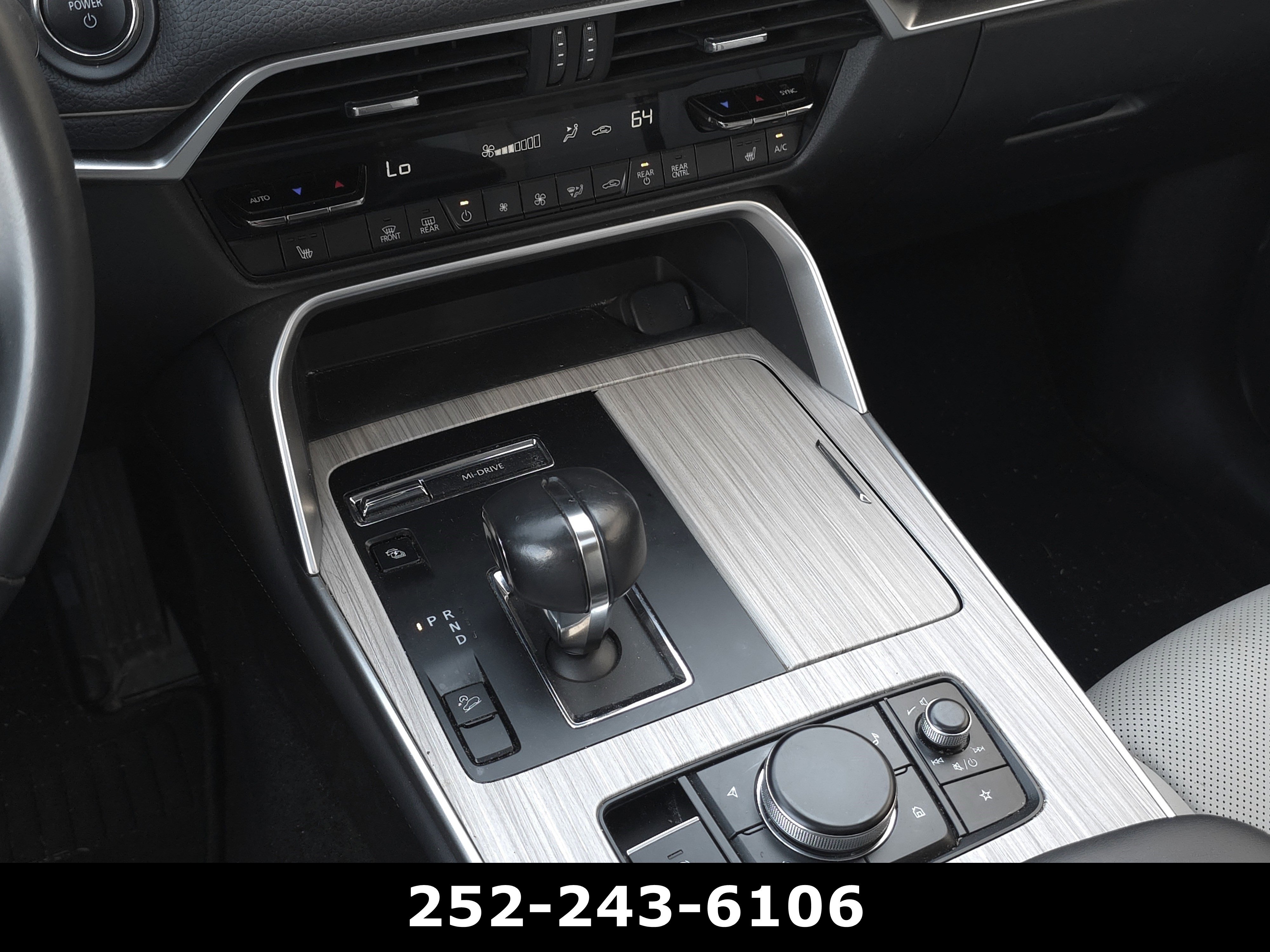 Used 2024 MAZDA CX-90 Plug-In Hybrid w/ Preferred image 10