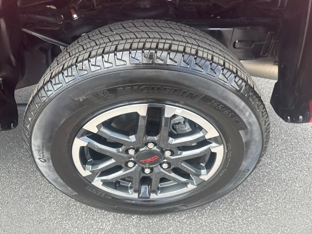 Used 2025 Toyota Tacoma TRD Sport AWD/4WD image 11