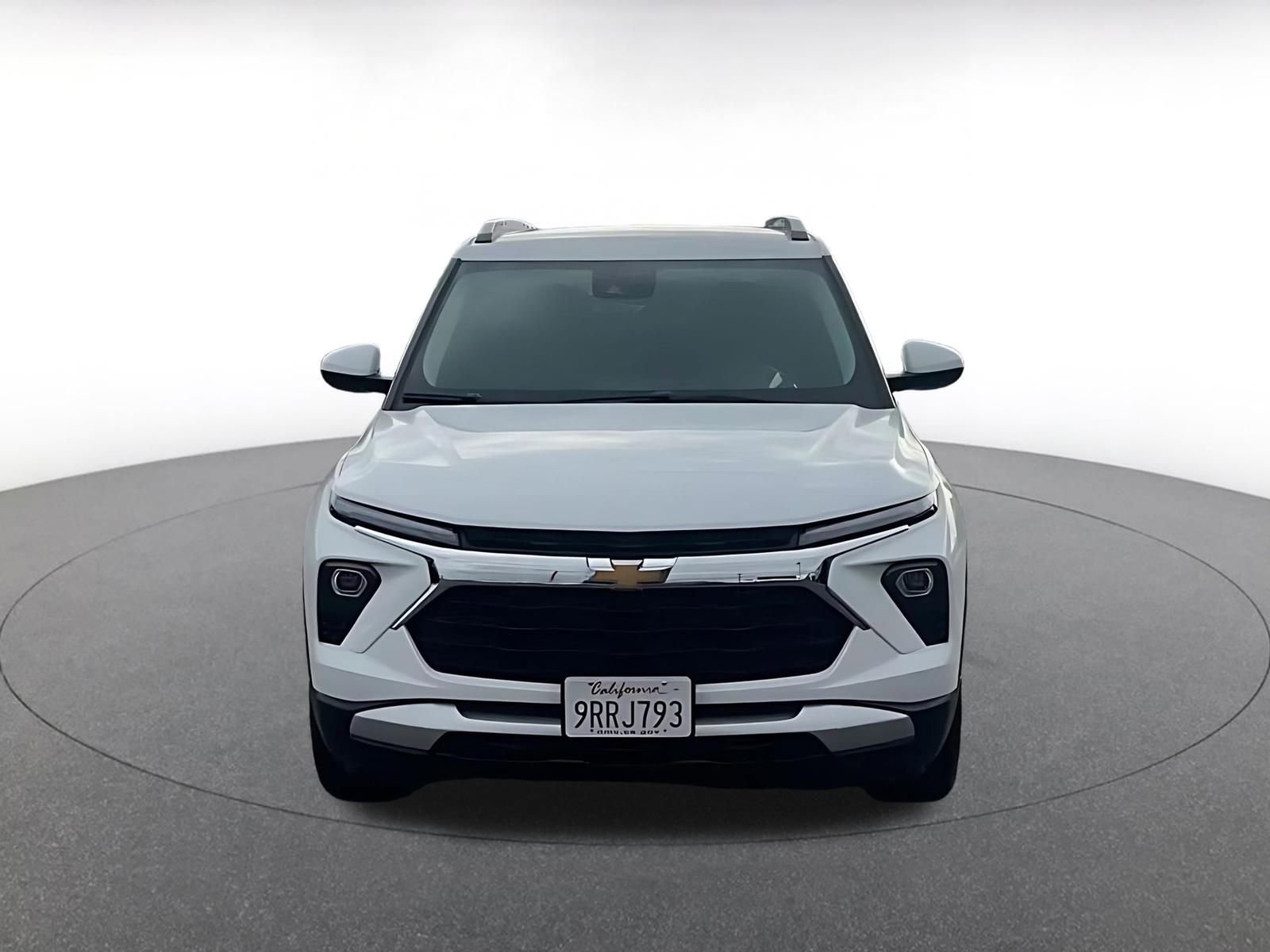 Used 2025 Chevrolet TrailBlazer LT image 3