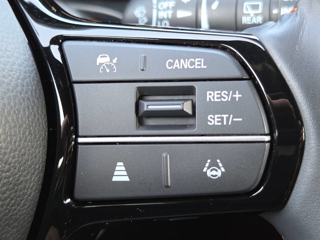 Used 2024 Honda HR-V Sport image 11