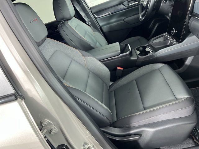 Used 2026 GMC Terrain AT4 AWD/4WD image 28