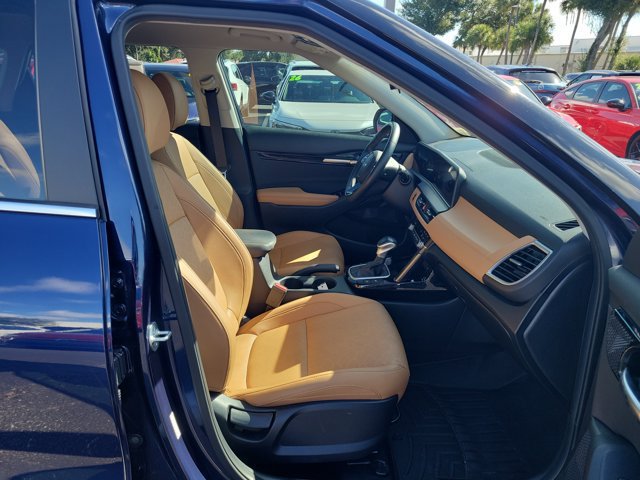 Used 2024 Kia Seltos EX FWD image 9