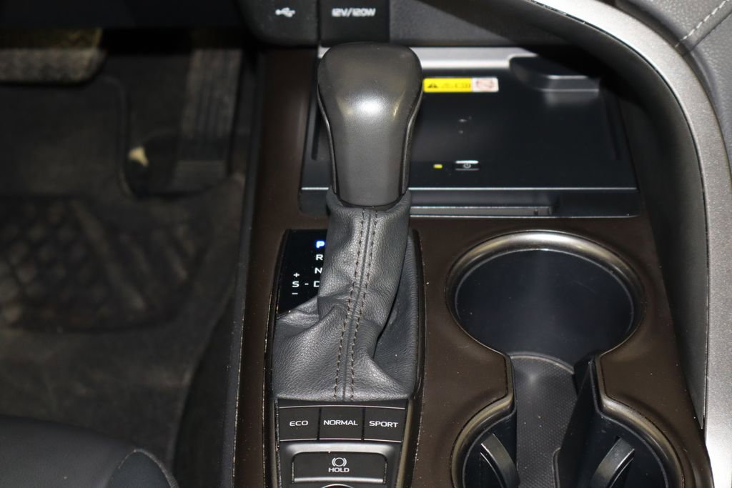 Used 2024 Toyota Camry XSE FWD image 13