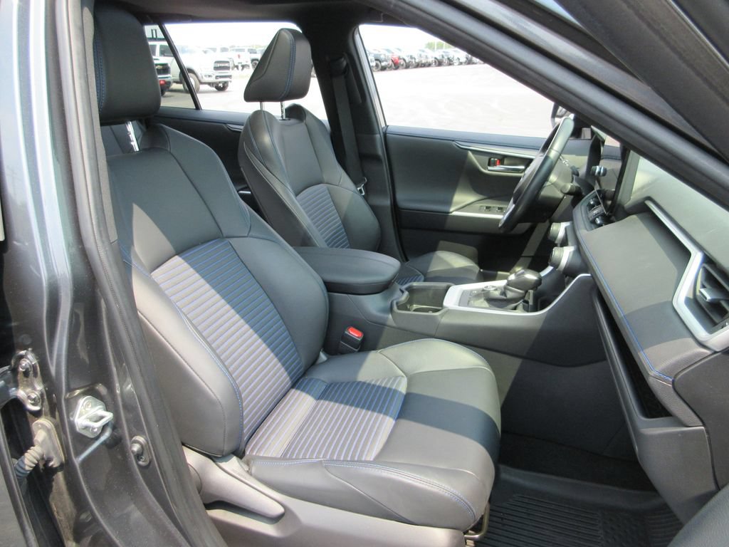 Used 2024 Toyota RAV4 XSE w/ Advanced Technology Package AWD/4WD image 22