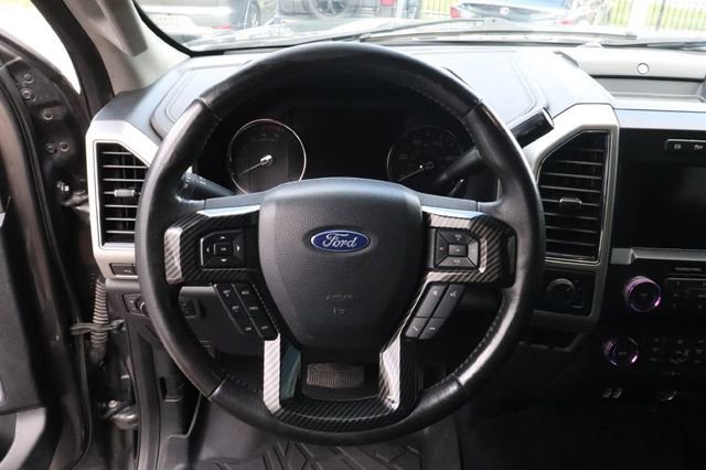 Used 2019 Ford F250 Lariat image 27
