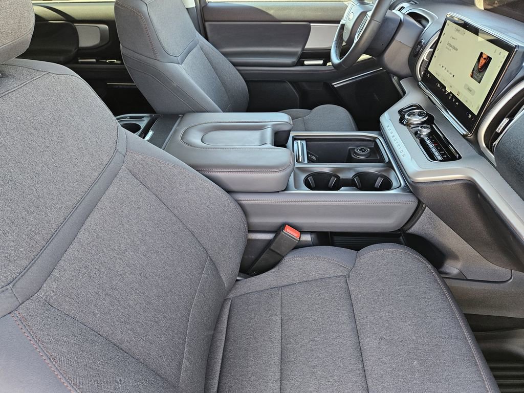 Used 2025 Ford Expedition Active image 19