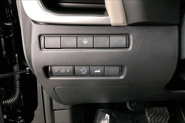 New 2026 Nissan Rogue SV image 29