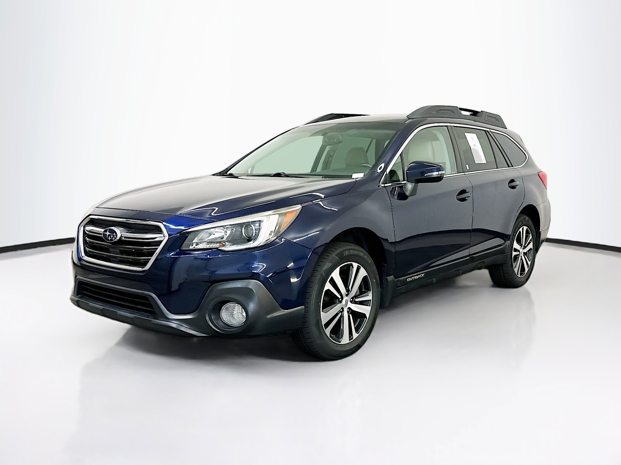 Used 2018 Subaru Outback 2.5i Limited w/ Popular Package #2 AWD/4WD image 3